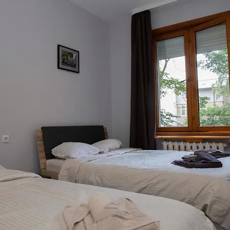 3-bedroom - Urban Art Gallery - Free Parking! * Sofia